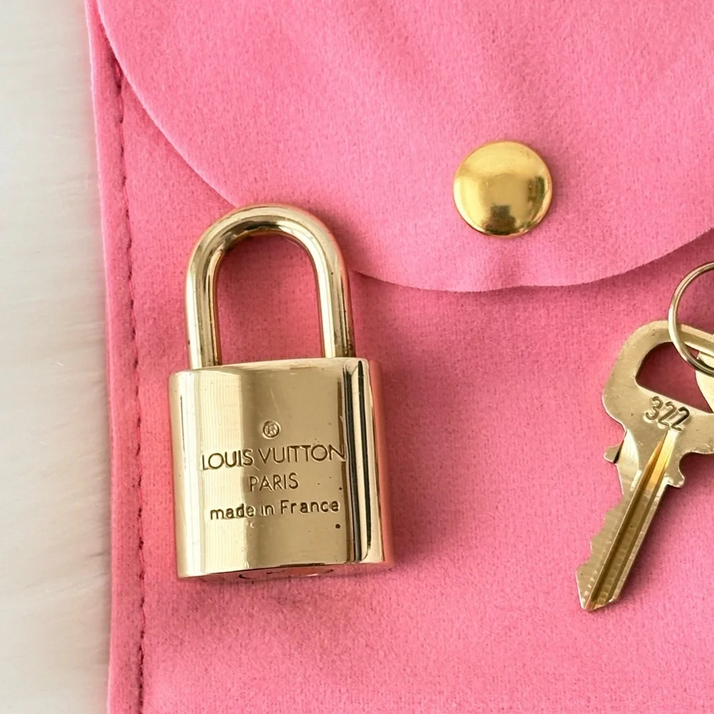 Louis Vuitton Padlock And Key #322‎